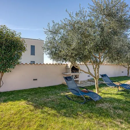ヴィラ Casa Bamboletta With Swimming Pool *