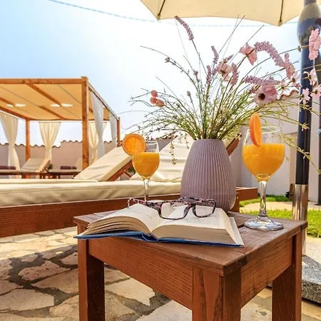Villa Casa Bamboletta With Swimming Pool