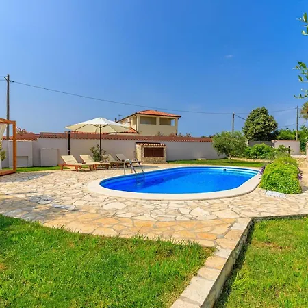 Casa Bamboletta With Swimming Pool *